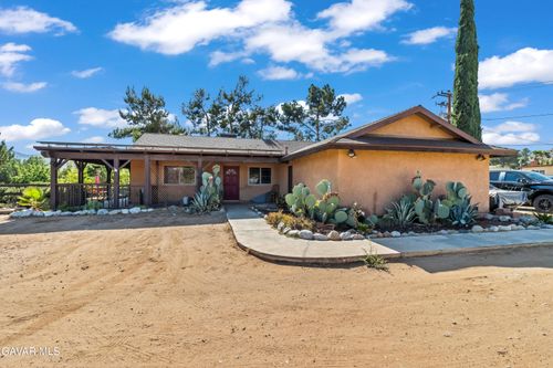 32809 Crown Valley Rd, Acton, CA, 93510-1719 | Card Image