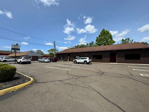 990 Bridgeport Ave, Milford, CT, 06460-3100 | Card Image