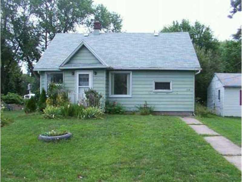 Peninsula Dr, Erie, PA 16506