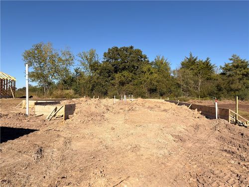 5685 Fox Bluff Dr, Bryan, TX, 77807-1603 | Card Image