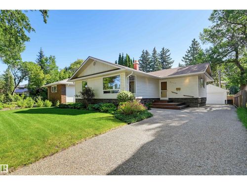 9247 148 St Nw, Edmonton, AB, T5R1A4 | Card Image