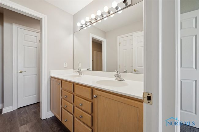 7352 Manatee Ct, House other with 2 bedrooms, 2 bathrooms and 2 parking in Maumee OH | Image 19