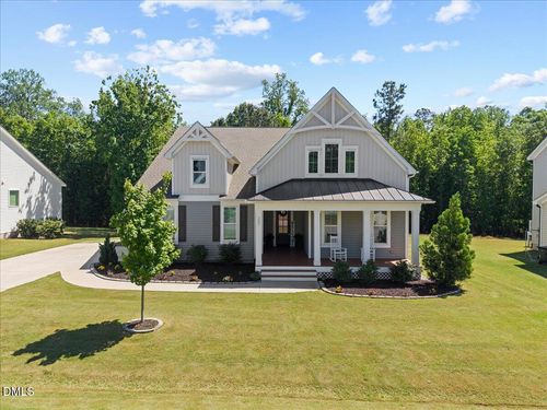 307 W Amber Oak Dr, Selma, NC, 27576-3343 | Card Image