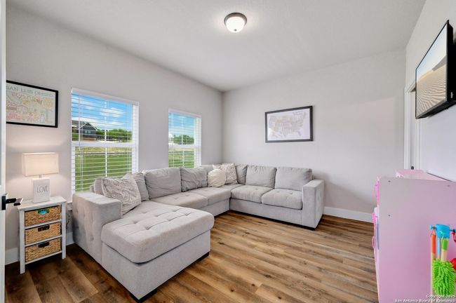 115 S Calvin Barrett, House other with 4 bedrooms, 3 bathrooms and null parking in Blanco TX | Image 13