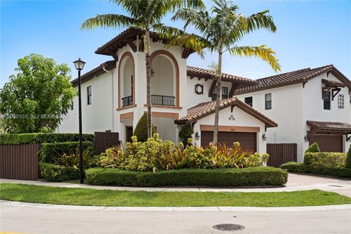 10269 Nw 86th St, Doral, FL, 33178-3275 | Card Image