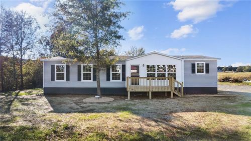 5712 Rockmart Road, Silver Creek, VA, 20173 | Card Image