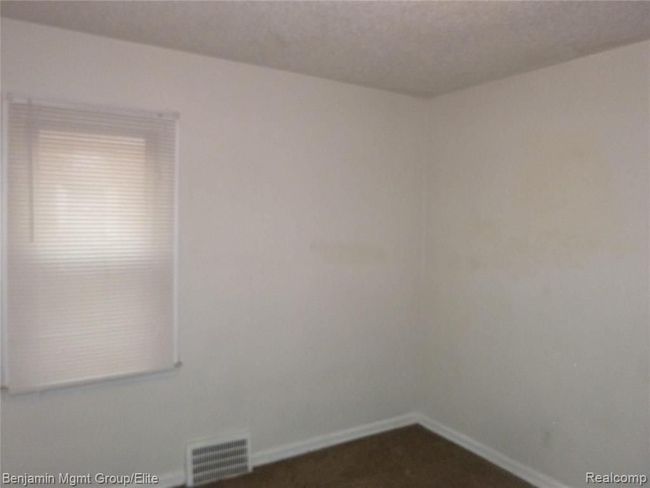 19456 Stoepel St, House other with 3 bedrooms, 1 bathrooms and null parking in Detroit MI | Image 9