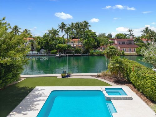4560 Prairie Ave, Miami Beach, FL, 33140-3005 | Card Image