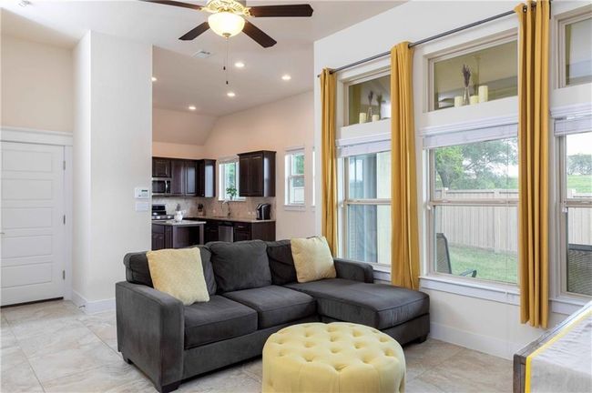 UNIT-16 - 710 Arrow Point Dr, Condo with 2 bedrooms, 2 bathrooms and null parking in Cedar Park TX | Image 4