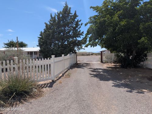 290 Hamilton Road, Alamogordo, NM, 88310 | Card Image
