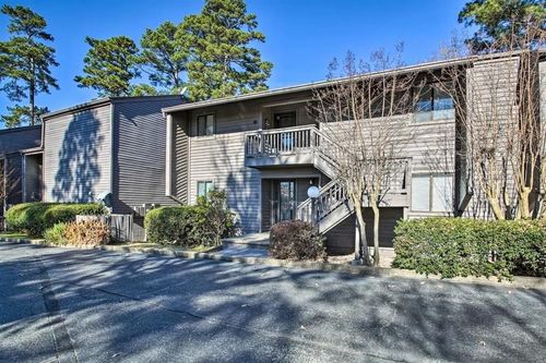 200 Hamilton Oaks Dr, Hot Springs, AR, 71913-1802 | Card Image