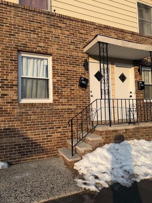 b-43 Chestnut St, West Orange, NJ, 07052-6119 | Card Image