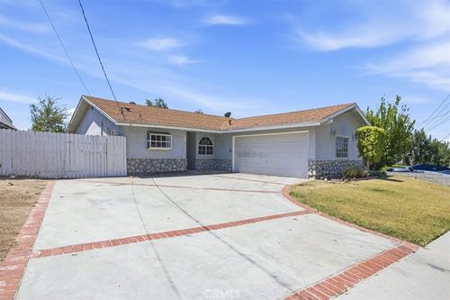 28234 Enderly St, Canyon Country, CA, 91351-1128 | Card Image