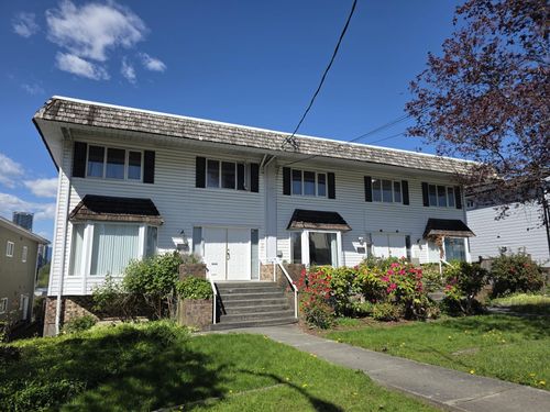 5109 Dominion Street, Burnaby, BC, V5G1C8 | Card Image