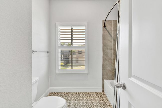 138 Nix Dr, House other with 4 bedrooms, 3 bathrooms and null parking in Hickory Creek TX | Image 30