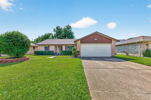 4239 Prairie Meadow Dr, Katy, TX, 77449-5504 | Card Image