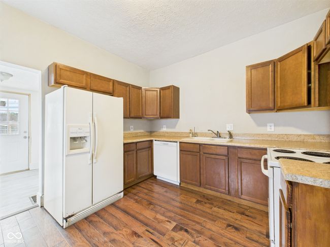 907 S A St, House other with 3 bedrooms, 2 bathrooms and null parking in Elwood IN | Image 13
