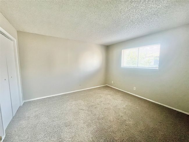 2641 Isbella Dr, Home with 3 bedrooms, 2 bathrooms and null parking in Grand Prairie TX | Image 10