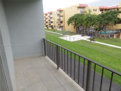 apt-209-399 Nw 72nd Ave, Miami, FL, 33126-4354 | Card Image