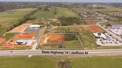 000 W Jackson Rd, Ozark, MO, 65721 | Card Image
