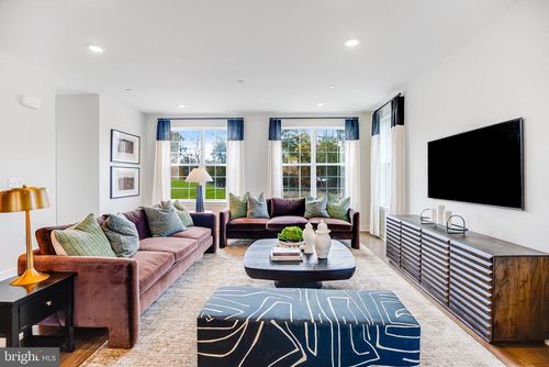 112 Fred Clark Dr, PENNINGTON, NJ, 08534-3009 | Card Image