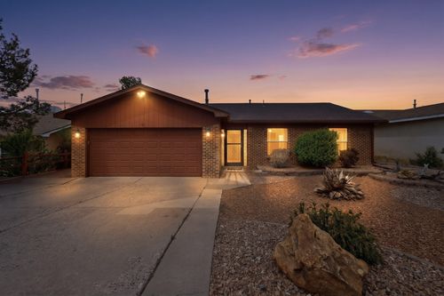 203 Monte Largo Dr Ne, Albuquerque, NM, 87123-2316 | Card Image