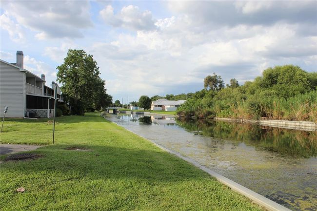 301 Orange Blossom Dr, Townhouse with 3 bedrooms, 3 bathrooms and null parking in Winter Haven FL | Image 33