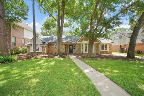 5135 Loch Lomond Dr, Houston, TX, 77096-2629 | Card Image