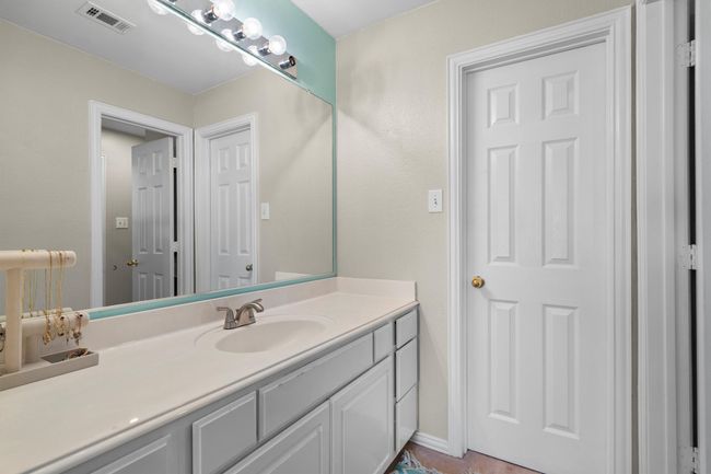 Bathroom with vanity | Image 31