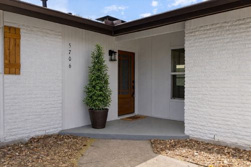 5706 Banting Way, Dallas, TX, 75227-1503 | Card Image