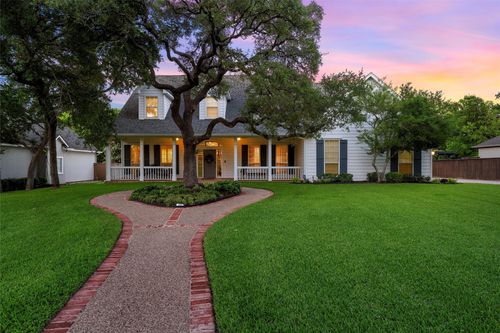 306 Winding Creek Ln, McGregor, TX, 76657-3817 | Card Image