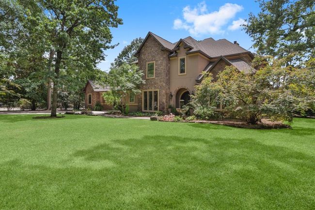 Move-in with the peace of mind. The home is NOT in the 100-yr floodplain and has NEVER flooded! The roof is also only 3 years old! And if that wasn't enough, just wait until you see inside...you will fall in love! | Image 11