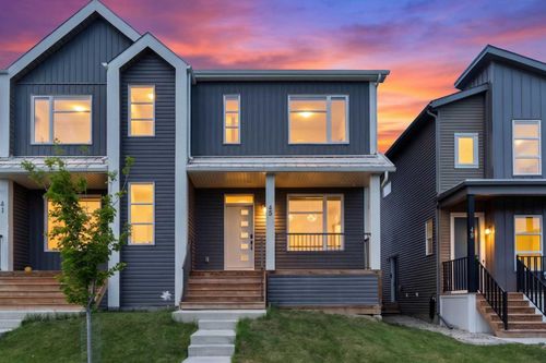 45 Herron Mews Ne, Calgary, AB, T3P1Y1 | Card Image