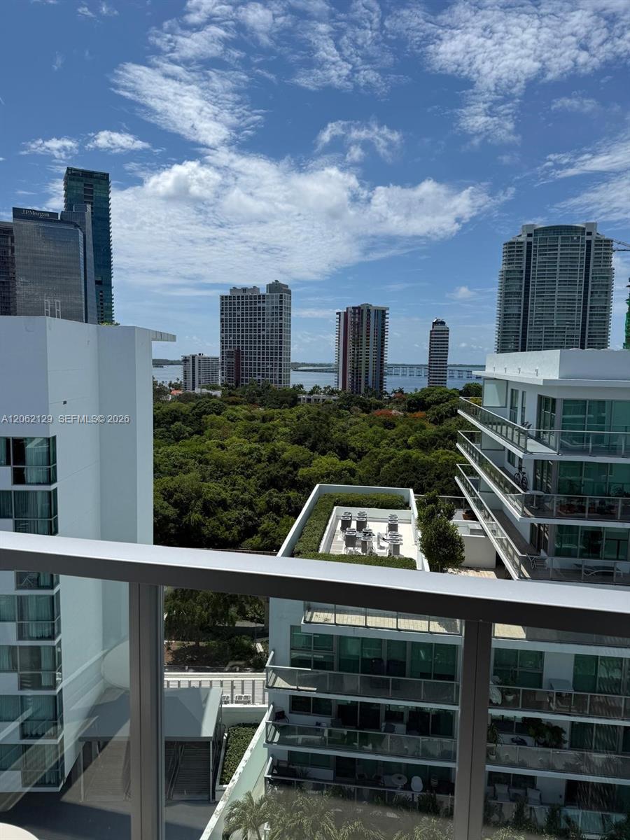Residential Lease in Miami 5