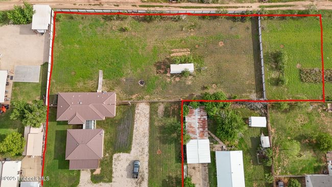 213 E 7 Th St, House other with 3 bedrooms, 3 bathrooms and null parking in Idalou TX | Image 34