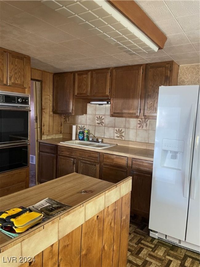 12 Avenue E Ave, House other with 2 bedrooms, 1 bathrooms and null parking in Mc Gill NV | Image 6