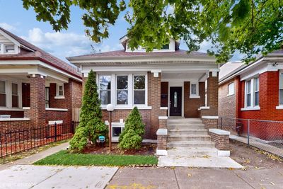 7750 S Rhodes Avenue, House other with 3 bedrooms, 3 bathrooms and 1 parking in Chicago IL | Image 1