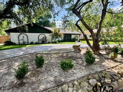 4107 Chester Dr, Tyler, TX, 75701-9691 | Card Image
