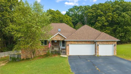 2241 Cherokee Ct, Nixa, MO, 65714-8009 | Card Image