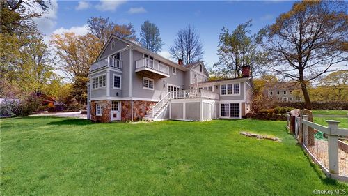 25 East St, South Salem, NY, 10590-2622 | Card Image