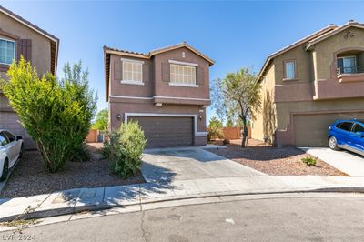 3761 Stowe Creek Avenue, House other with 5 bedrooms, 2 bathrooms and null parking in North Las Vegas NV | Image 2