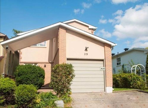 29 Snowshoe Cres, Thornhill, ON, L3T4M7 | Card Image