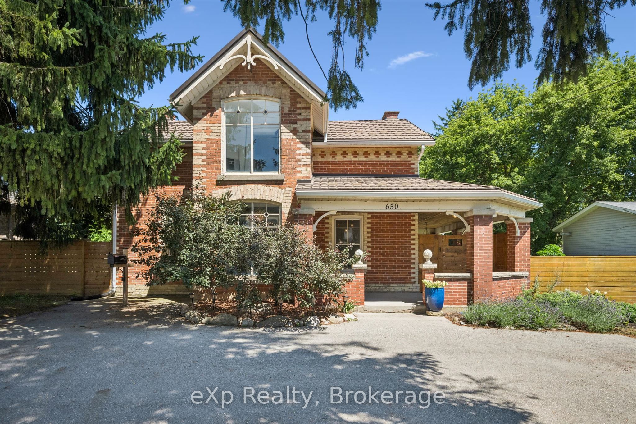Residential in Centre Wellington
