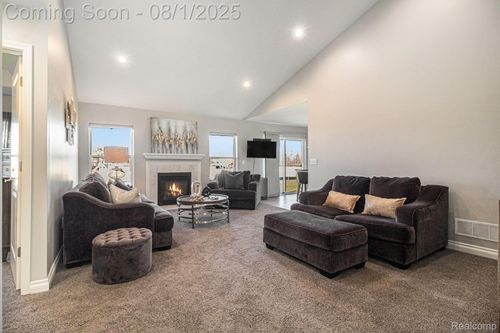 31628 Augusta Dr, Romulus, MI, 48174-5208 | Card Image