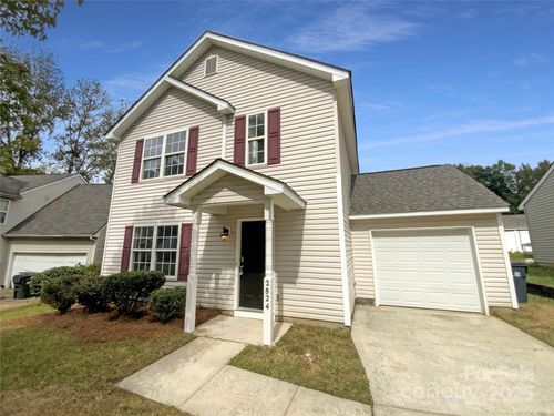 2824 Fairstone Ave, Charlotte, NC, 28269-5414 | Card Image