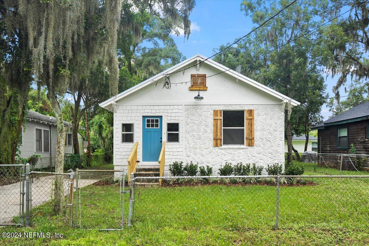 Madison Ave, Jacksonville, FL 32208