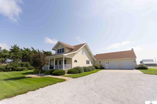 1915 Road 24, Gresham, NE, 68367-7510 | Card Image
