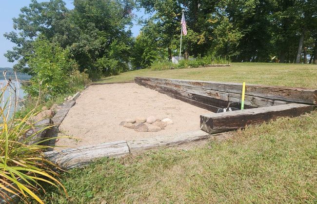 15 Winterhaven home fire pit.jpg | Image 16