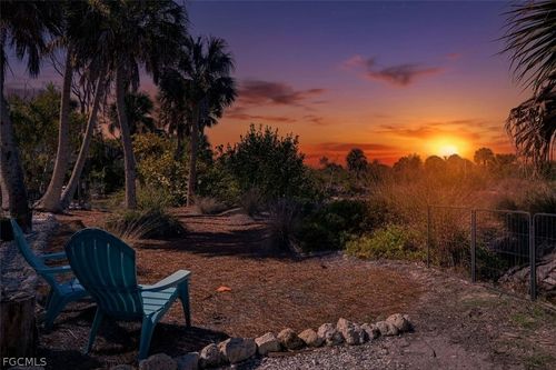 9247 Dimmick Dr, SANIBEL, FL, 33957-3003 | Card Image