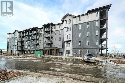 30 Sage Hill Walk Nw, Calgary, AB, T3R2A9 | Card Image